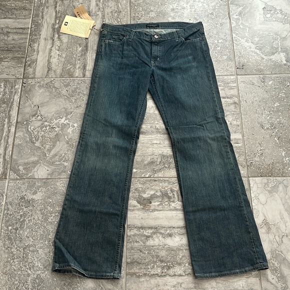 Delta Blues Low Rise Stretch Bootcut Jeans, Size 27 New w/Tag - Picture 4 of 11